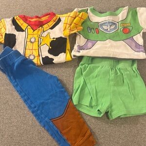 5/$15- Pajama bundle size 3t